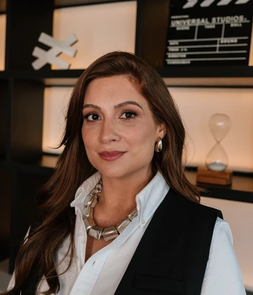 Elisa Armour